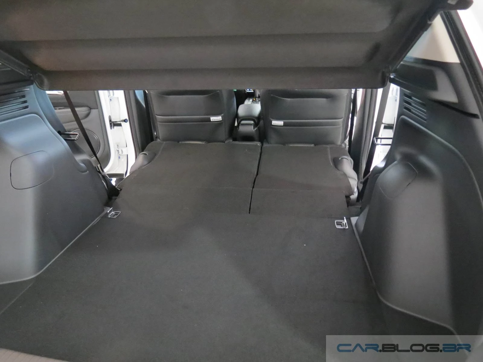 Honda HR-V EX-L porta-malas - interior