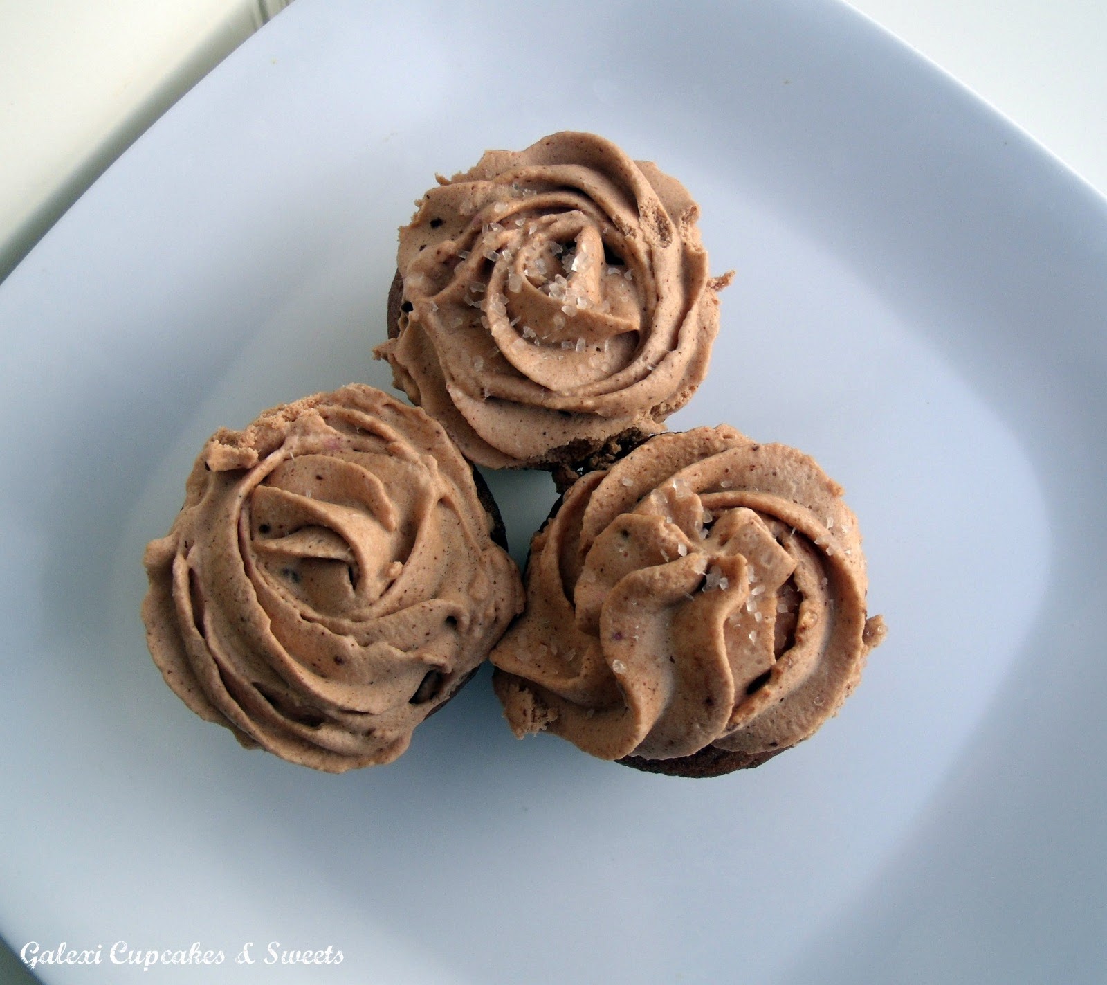 Chocolate Velvet Cupcakes