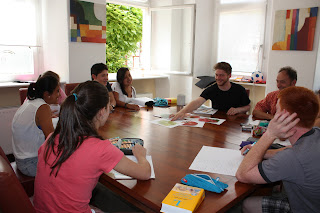 Inbound Students learning German during DFSR orientation