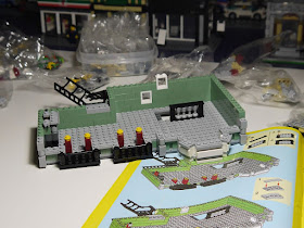 its-not-lego.blogspot.com, lepin 15008 green grocer modular