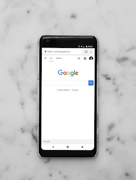 Reasons Google Knows Everything About You - Does Google Sell Your Data?