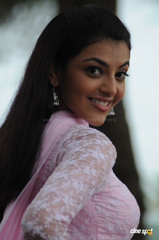 Kajal Agarwalsexy boob showtight outfithot seducing photogallery sexy stills