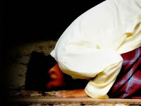 INDAHNYA SHALAT KHUSYU