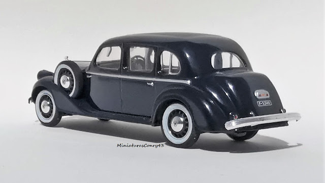 Skoda Superb 1938, (Abrex)