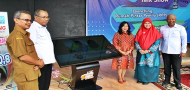 KPU RI Lounching RPP Digital KPU Sumbar di Acara Talk Show RRI Padang