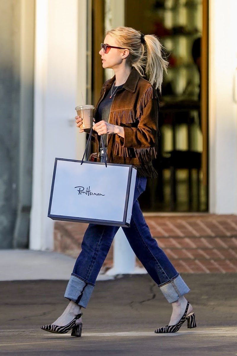 Emma Roberts Shopping at Ron Herman in West Hollywood 18 Dec-2019