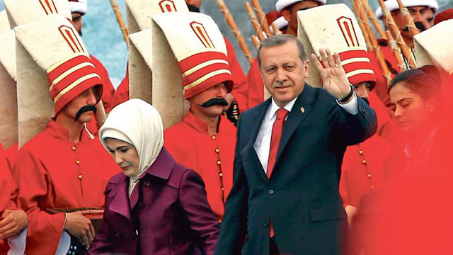 Ο Ερντογάν προσπαθεί να αποφύγει την προσφυγή στο ΔΝΤ