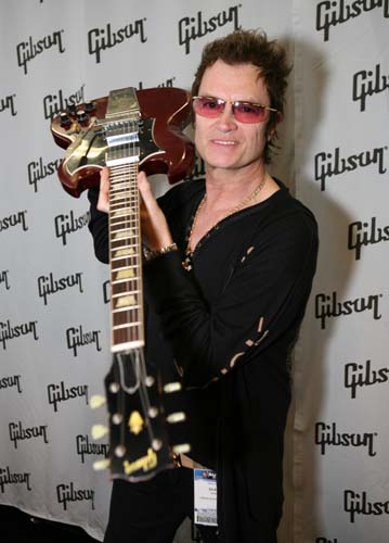 Glenn Hughes