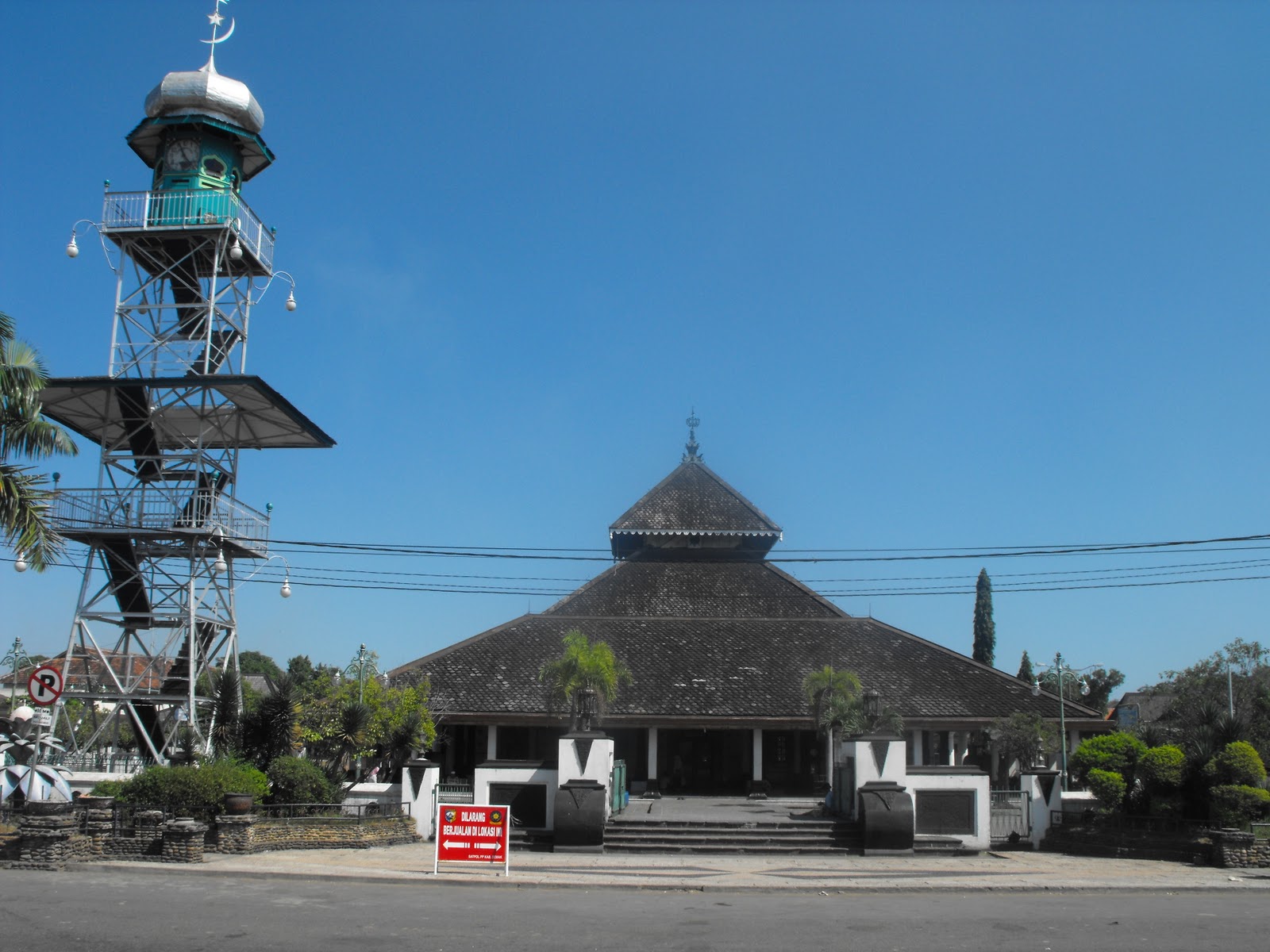 Masjid Peninggalan Kerajaan Islam Indonesia ~ DASBOR 