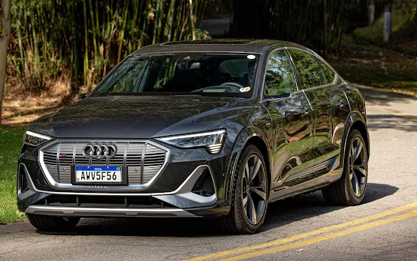 Audi e-tron Sportback S 2023