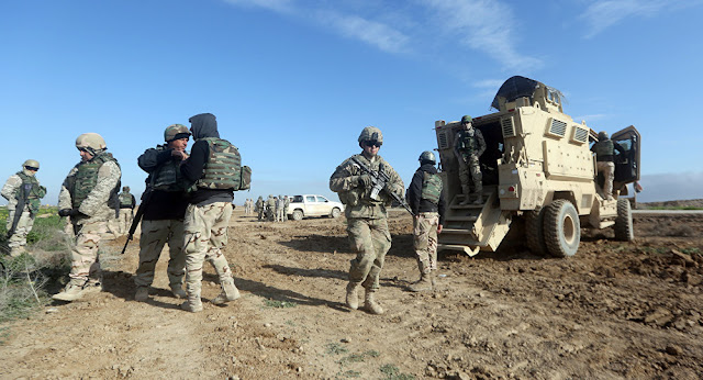 مقتل أمريكيين وبريطاني وإصابة 12 آخرين إثر هجوم صاروخي في العراق