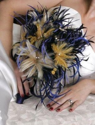 A Chic Alternative To Traditional Wedding Bouquets Feathers