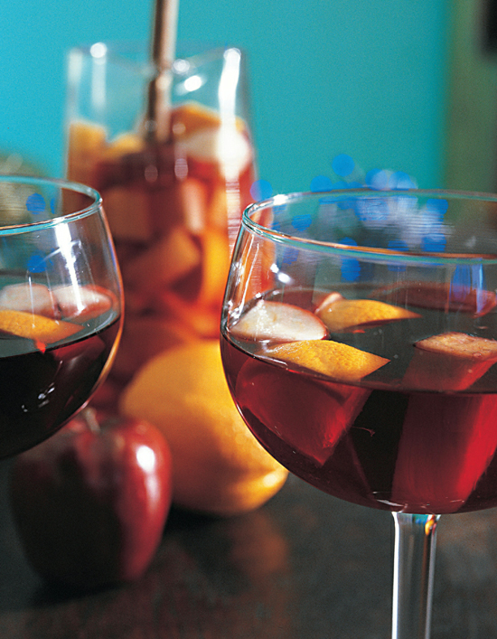 Hot Toddy Sangria Red Wine Cocktail Recipe 