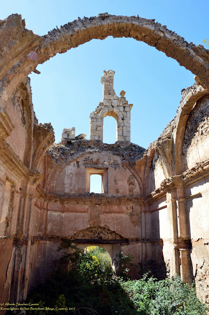 ruinas-moya-iglesia-san-bartolome