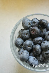 A bowl of ripe blueberries for preserving from www.anyonita-nibbles.com