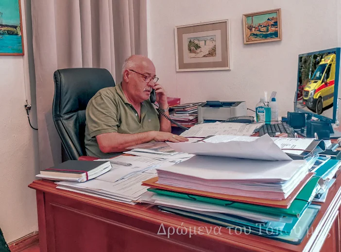 Ενέργειες του Δημάρχου Σκοπέλου Στ.Περίσση για απόκτηση μικρού ασθενοφόρου | Χρόνιο πρόβλημα των χωριών της Σκοπέλου
