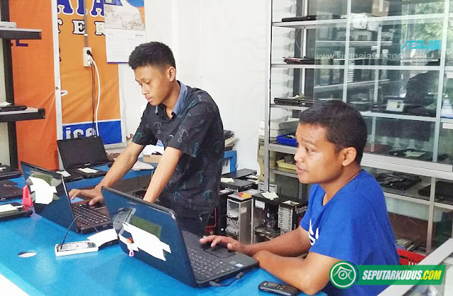 servis laptop di kudus