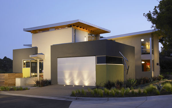 California Modern Style Houses