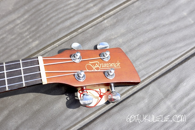 Brunswick BU4C Concert Ukulele headstock