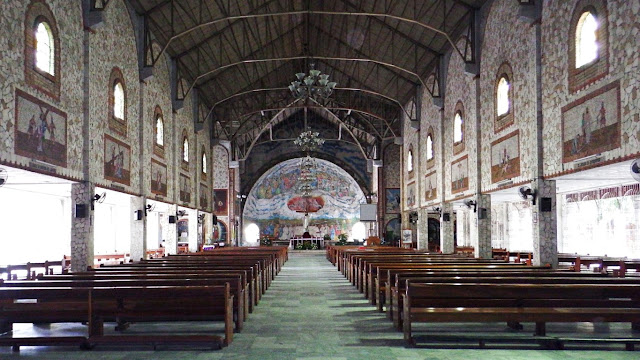 inside view of Tigbauan Church