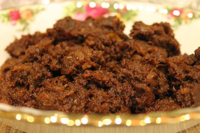 Azie Kitchen: Rendang Daging Minang