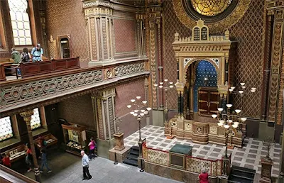 Sinagoga  o centro de vida judaica