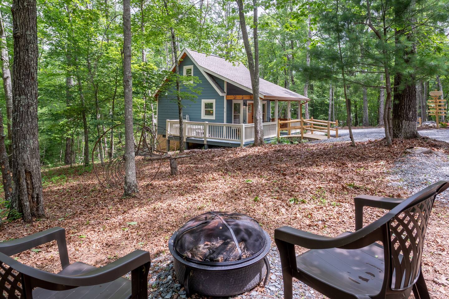 Charming And Secluded Tiny Home In Blue Ridge Georgia United States Outdoor Sitting