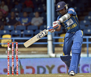 Mahela-Jayawardene-Final-India-vs-Srilanka-Tri-Series-2013