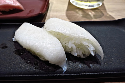 Sushi Shiki Hanamaru, engawa