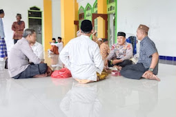 Polsek Nabire Barat Laksanakan Jumat Curhat Di Masjid Al Munawaroh