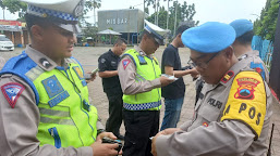   Propam Polres Purbalingga Cek Personel Pengamanan Operasi Ketupat Candi 2024 