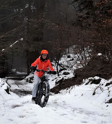 fatbike sur neige en montagne au pays du Mont-Blanc, Passy