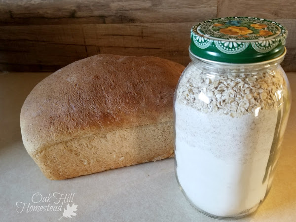 Make Gift-Worthy Bread Mix In A Jar - Great for Your Own Pantry Shelf Too!