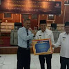 Pemkab Kerinci Terima Penghargaan Plakat Dari BPK