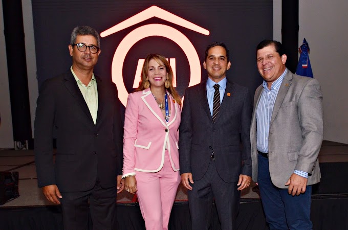 eXp República Dominicana presenta su cartera de servicios  en congreso inmobiliario