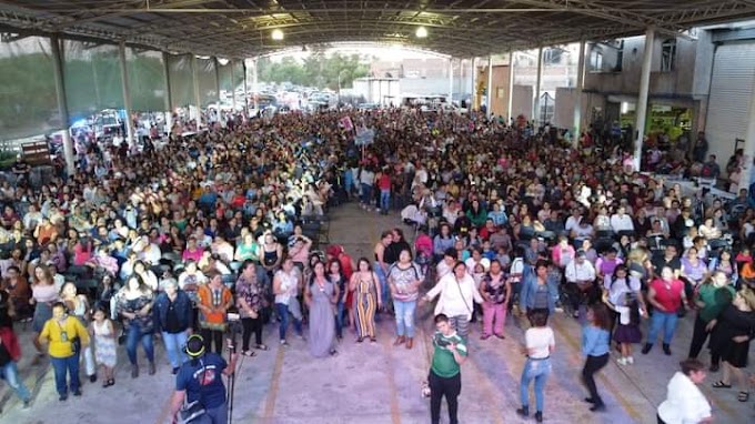 Festejan a las mamás en Valparaíso 