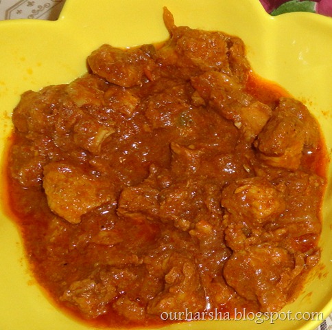 kappa puzhukku and spicy chicken curry  (2)