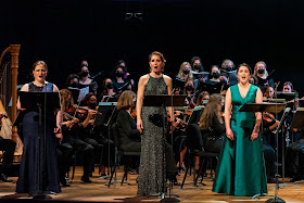 IN REVIEW: (from left to right) contralto MEGAN ESTHER GREY as Mistress Bentson, mezzo-soprano LINDSAY METZGER as Rose, and soprano VÉRONIQUE FILLOUX as Ellen in Washington Concert Opera's performance of Léo Delibes's LAKMÉ, 22 May 2022 [Photograph by Caitlin Oldham, © by Washington Concert Opera]