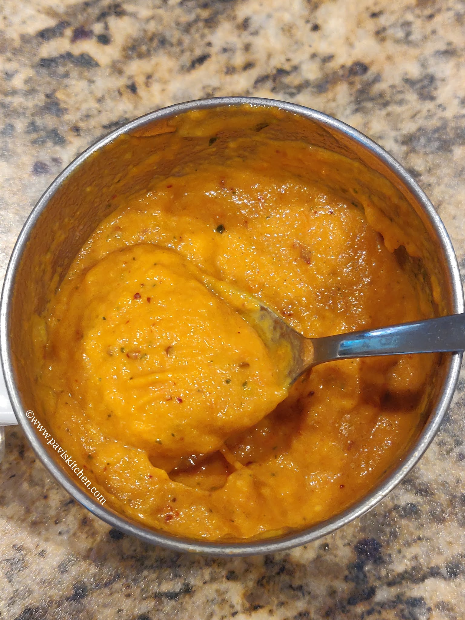 Onion tomato chutney recipe | Tomato onion chutney recipe | South Indian Thakali vengaya chutney