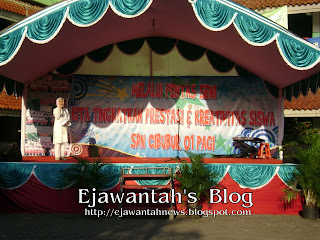 http://ejawantahnews.blogspot.com/2011/06/pentas-seni-siswa-sdn-cibubur-01-pagi.html