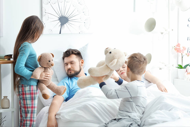 What Happens If You Sleep Too Late In A Separate Room With Your Child?