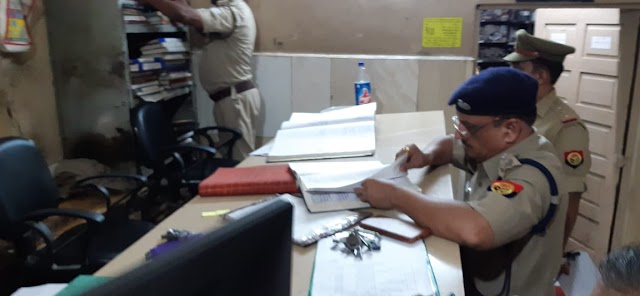 वरिष्ठ पुलिस अधीक्षक गाज़ियाबाद द्वारा RTI सैल पुलिस लाइन गाज़ियाबाद व थाना कोतवाली का निरीक्षण 