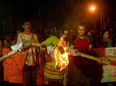 Jadavpur University, Kolkata, Public interest litigation, National Investigation Agency, Jadavpur University campus, Protest, Rally, Posters