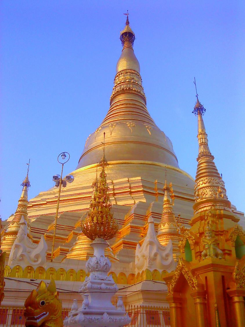 Abang BoyC ZoNe: MENEROKAI KEISTIMEWAAN KOTA YANGON