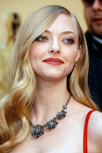 Amanda Seyfried looking good