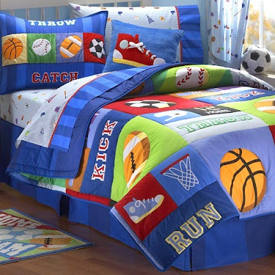 Bedcover for the colorful children's bed