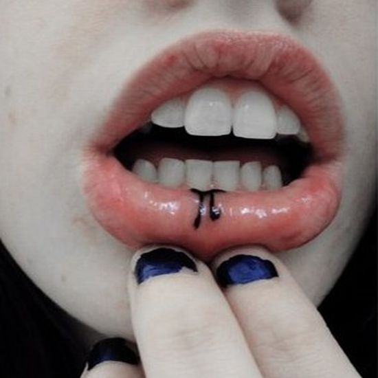 lip tattoos designs