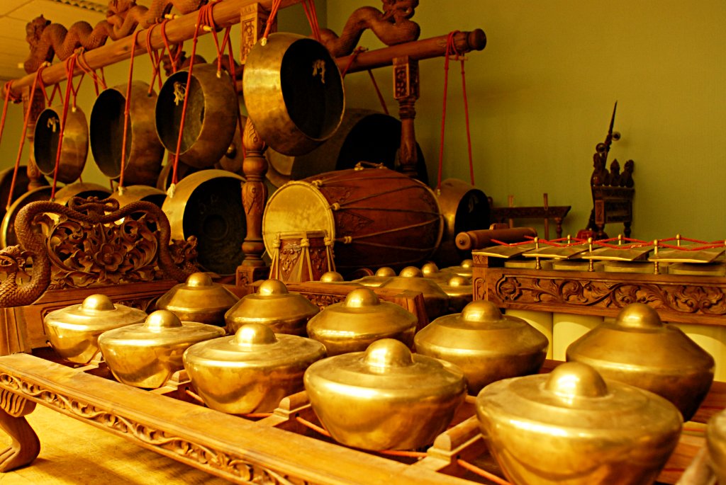 Gamelan in Wayang | Alioting - Best Information