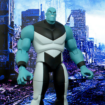Invincible Animated Series Deluxe Action Figures Wave 5 by Diamond Select Toys