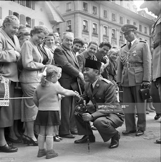 Presiden Soekarno Saat Berkunjung Ke Swiss Tahun 1956